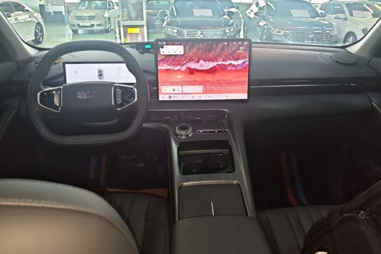 Used Geely Galaxy E5 2026 Model 610km Long-Distance Edition Center Console