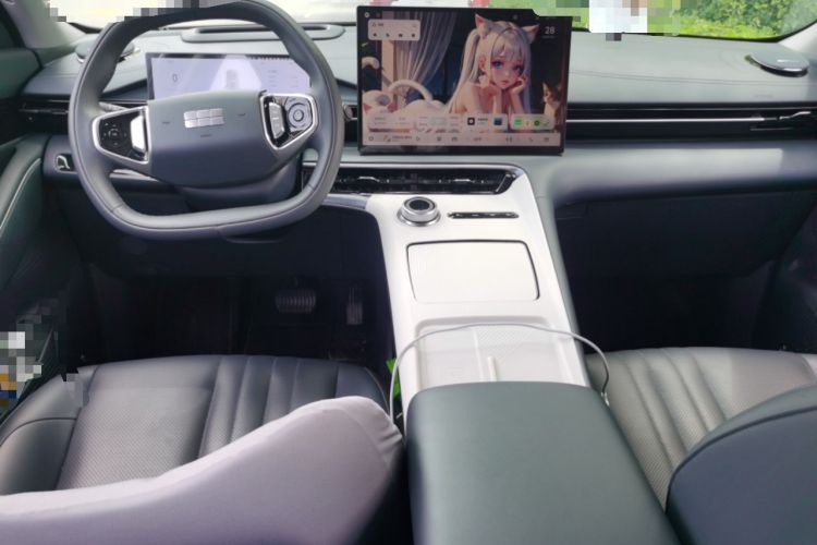 Used Geely Galaxy E5 2026 Model 610km Exploration+ Edition Center Console