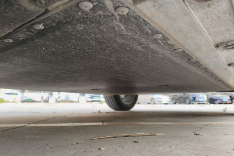 Used Geely Galaxy E5 2026 Model 610km Long-Distance Edition Chassis Front Left