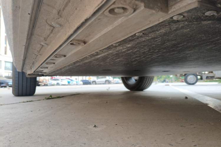 Used Geely Galaxy E5 2026 Model 610km Long-Distance Edition Chassis Front Right