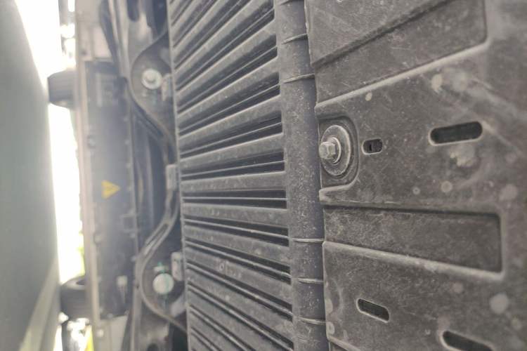 Used Geely Galaxy E5 2026 Model 610km Long-Distance Edition Chassis Rear