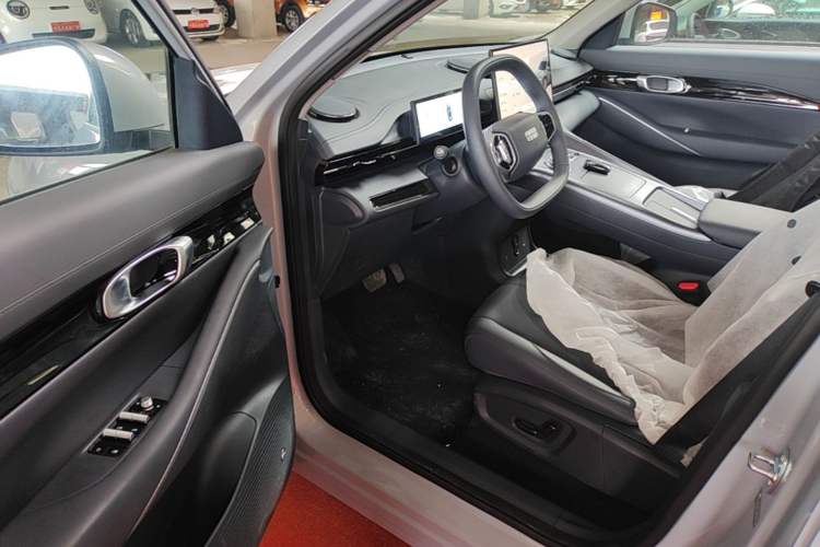 Used Geely Galaxy E5 2026 Model 530km Launch Edition Driver Seat