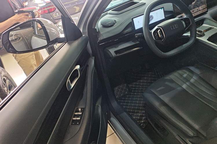 Used Geely Galaxy E5 2026 Model 610km Exploration+ Edition Driver Seat