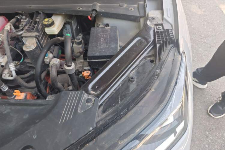 Used Geely Galaxy E5 2026 Model 530km Exploration Edition Engine Bay Left