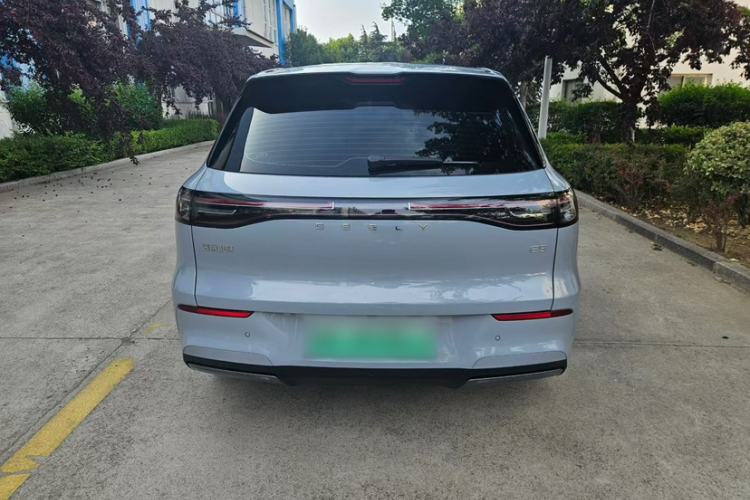 Used Geely Galaxy E5 2026 Model 610km Long-Distance Edition Exterior 5