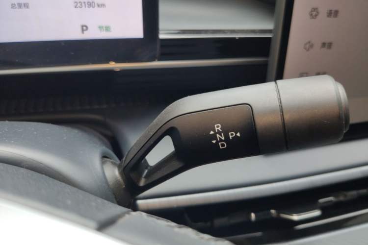 Used Geely Galaxy E5 2026 Model 530km Launch Edition Gear Lever