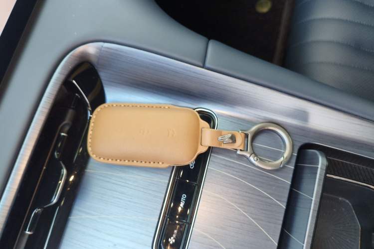 Used Geely Galaxy E5 2026 Model 610km Long-Distance Edition Interior 1
