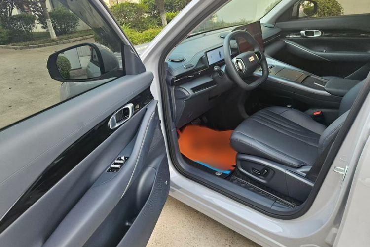 Used Geely Galaxy E5 2026 Model 610km Long-Distance Edition Interior 2