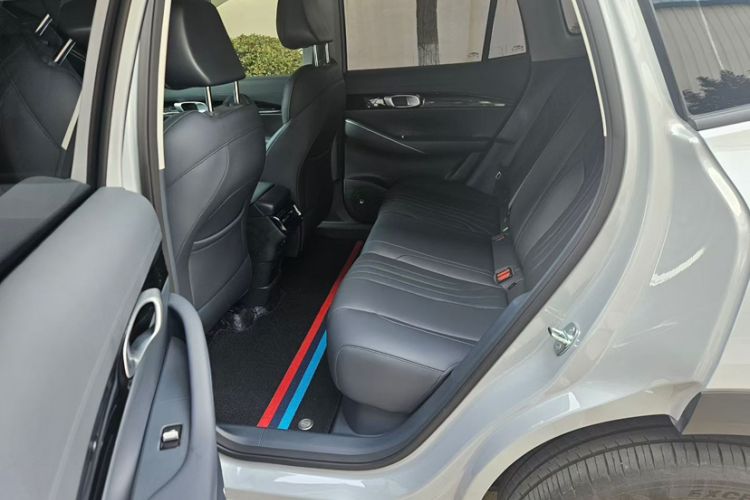 Used Geely Galaxy E5 2026 Model 610km Long-Distance Edition Interior 4
