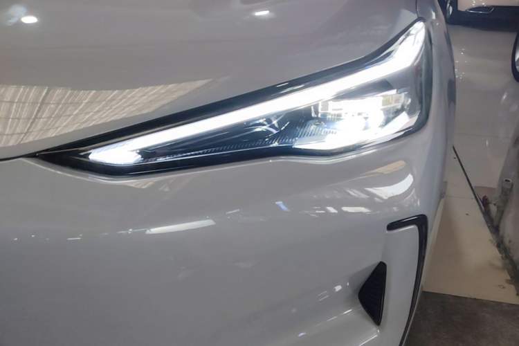 Used Geely Galaxy E5 2026 Model 530km Exploration Edition Left Front Headlight