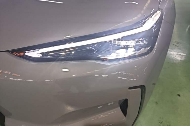 Used Geely Galaxy E5 2026 Model 610km Long-Distance Edition Left Front Headlight