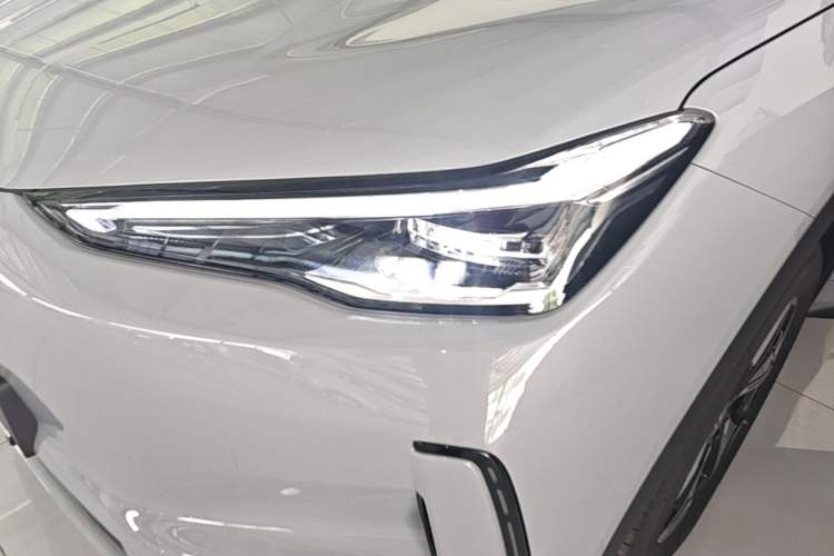 Used Geely Galaxy E5 2026 Model 530km Launch Edition Left Front Headlight