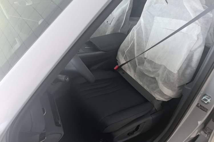 Used Geely Galaxy E5 2026 Model 530km Launch Edition Left Front Seat