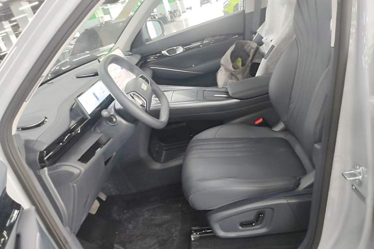 Used Geely Galaxy E5 2026 Model 530km Launch Edition Left Front Seat
