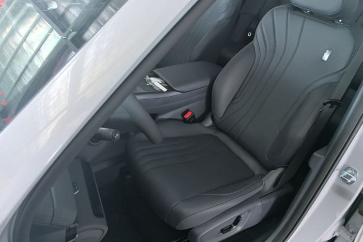 Used Geely Galaxy E5 2026 Model 530km Launch Edition Left Front Seat