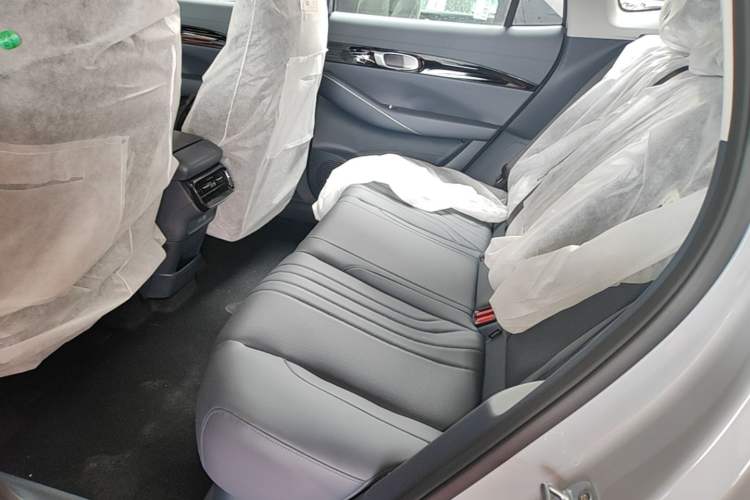 Used Geely Galaxy E5 2026 Model 530km Launch Edition Left Rear Seat