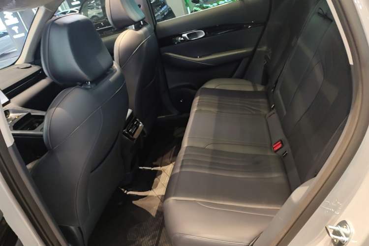 Used Geely Galaxy E5 2026 Model 610km Exploration+ Edition Left Rear Seat