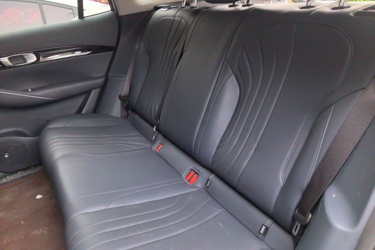 Used Geely Galaxy E5 2026 Model 530km Exploration Edition Left Rear Seat