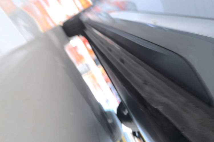 Used Geely Galaxy E5 2026 Model 530km Exploration Edition Left Side Sill