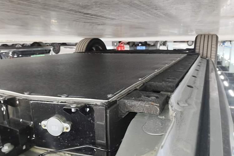 Used Geely Galaxy E5 2026 Model 530km Launch Edition Left Side Sill