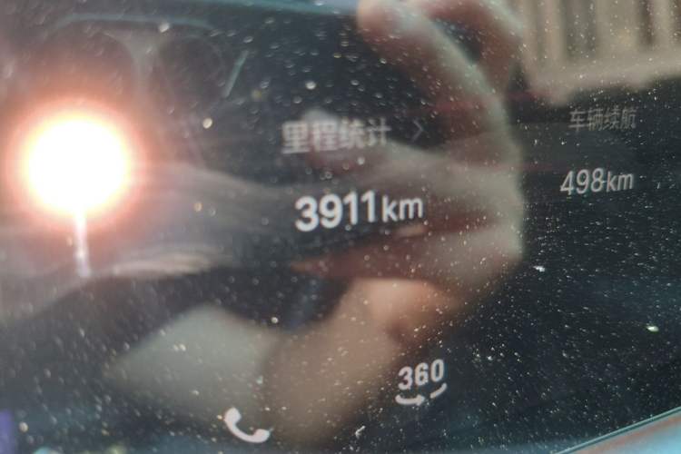 Used Geely Galaxy E5 2026 Model 610km Long-Distance Edition Odometer Close Up