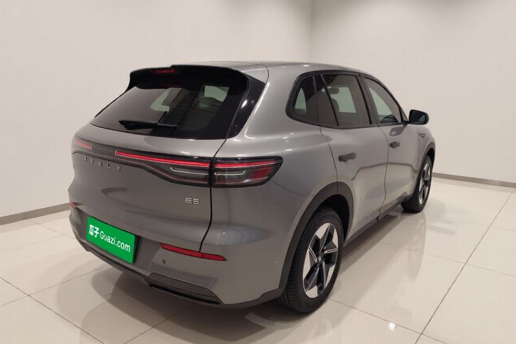 Used Geely Galaxy E5 2026 Model 610km Long-Distance Edition Rear Right 45 Deg