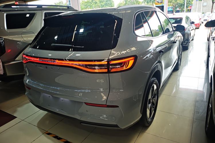Used Geely Galaxy E5 2026 Model 610km Exploration+ Edition Rear Right 45 Deg