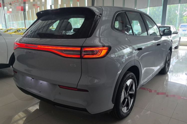 Used Geely Galaxy E5 2026 Model 530km Launch Edition Rear Right 45 Deg