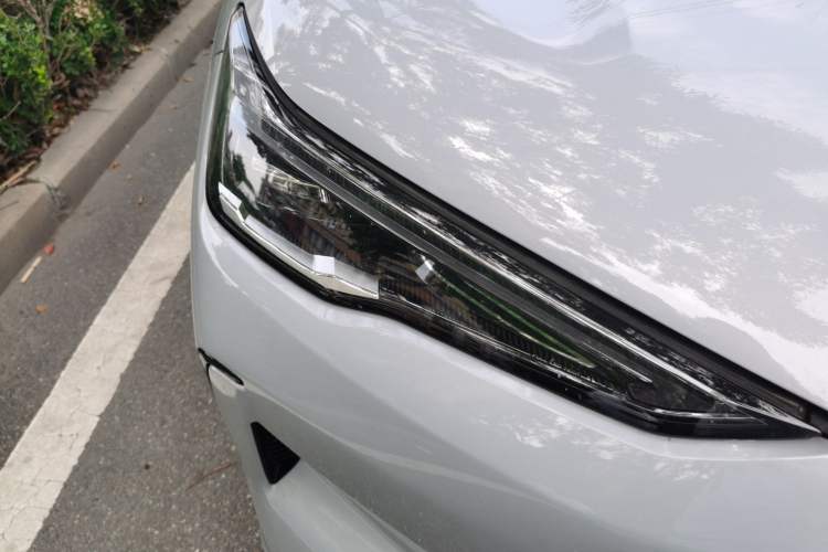 Used Geely Galaxy E5 2026 Model 610km Exploration+ Edition Right Front Headlight