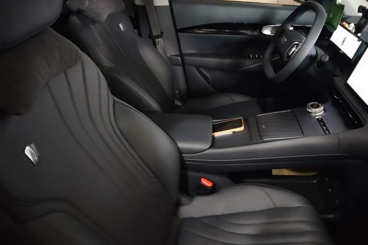 Used Geely Galaxy E5 2026 Model 530km Exploration Edition Right Front Seat