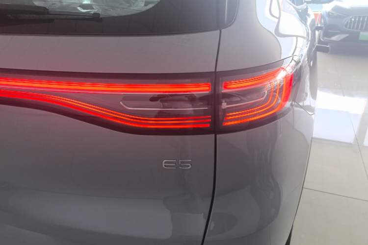 Used Geely Galaxy E5 2026 Model 530km Launch Edition Right Rear Taillight