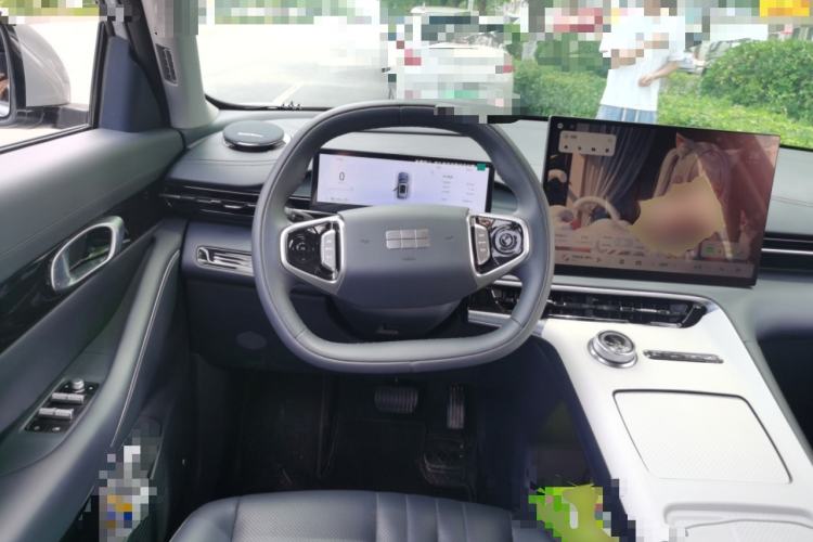 Used Geely Galaxy E5 2026 Model 610km Exploration+ Edition Steering Wheel