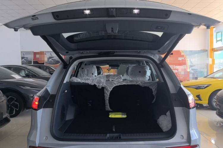 Used Geely Galaxy E5 2026 Model 530km Exploration Edition Trunk