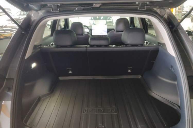 Used Geely Galaxy E5 2026 Model 530km Launch Edition Trunk