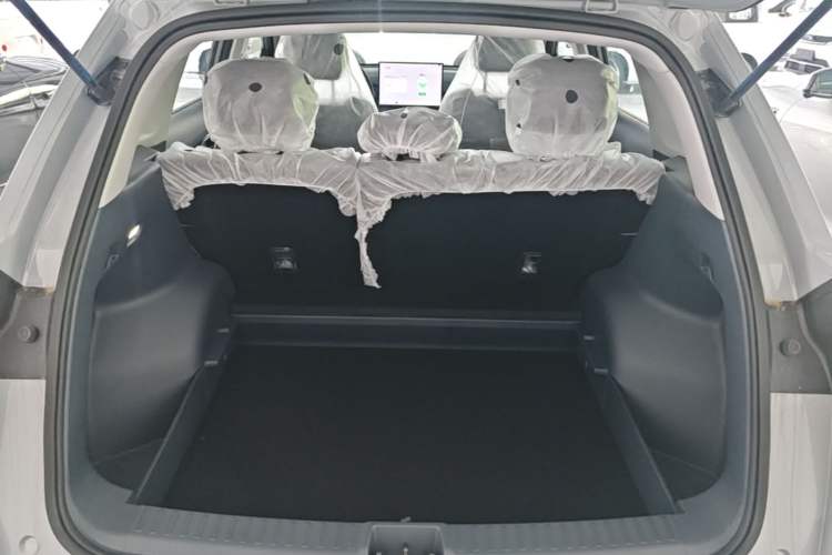 Used Geely Galaxy E5 2026 Model 530km Launch Edition Trunk