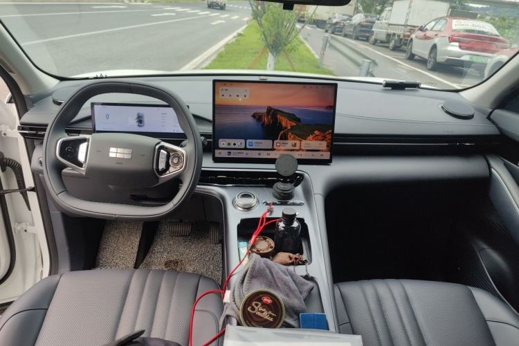 Used Geely Galaxy E5 2026 Model 530km Launch Edition Center Console