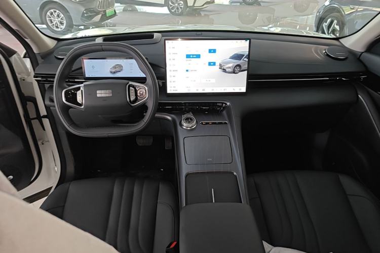 Used Geely Galaxy E5 2026 Model 530km Exploration Edition Center Console