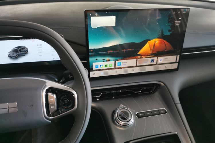 Used Geely Galaxy E5 2026 Model 530km Launch Edition Center Console