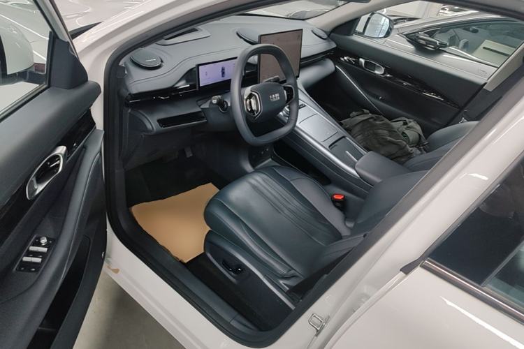Used Geely Galaxy E5 2026 Model 610km Exploration+ Edition Driver Seat