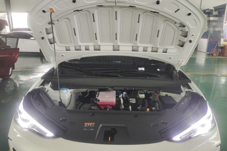 Used Geely Galaxy E5 2026 Model 530km Launch Edition Engine Bay