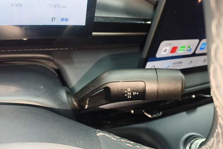 Used Geely Galaxy E5 2026 Model 530km Exploration Edition Gear Lever