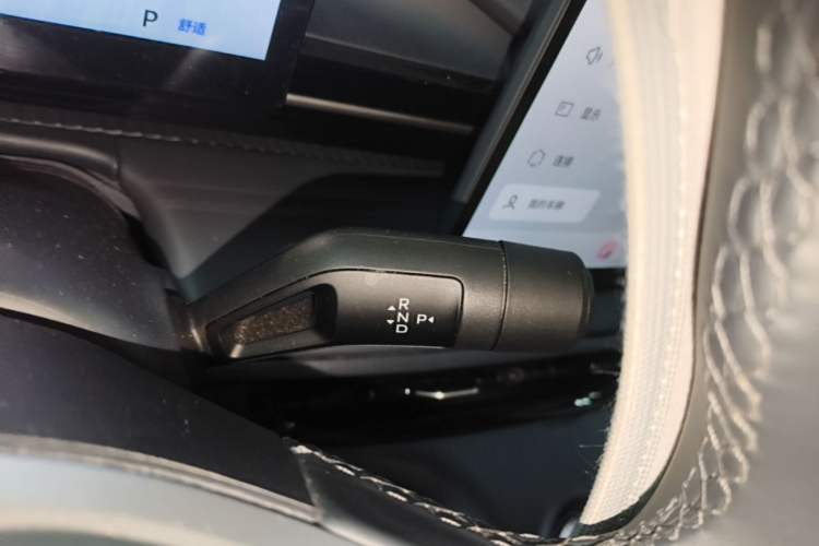 Used Geely Galaxy E5 2026 Model 530km Exploration Edition Gear Lever