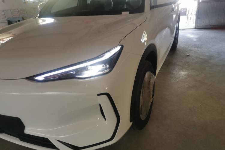 Used Geely Galaxy E5 2026 Model 530km Launch Edition Left Front Headlight