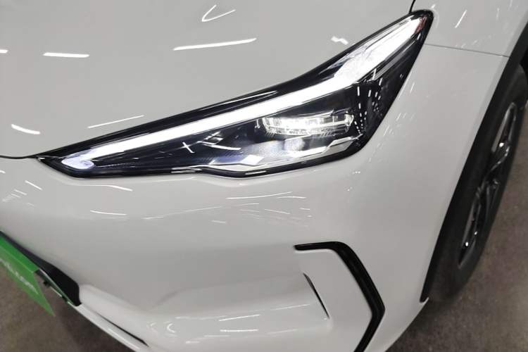 Used Geely Galaxy E5 2026 Model 530km Exploration Edition Left Front Headlight
