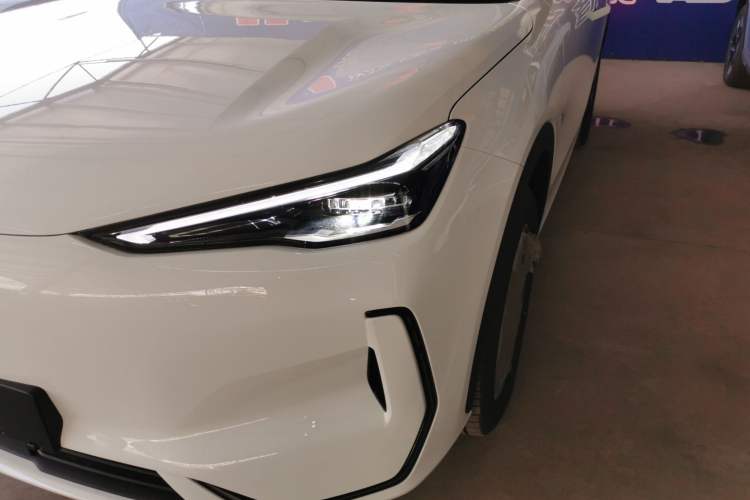 Used Geely Galaxy E5 2026 Model 530km Launch Edition Left Front Headlight