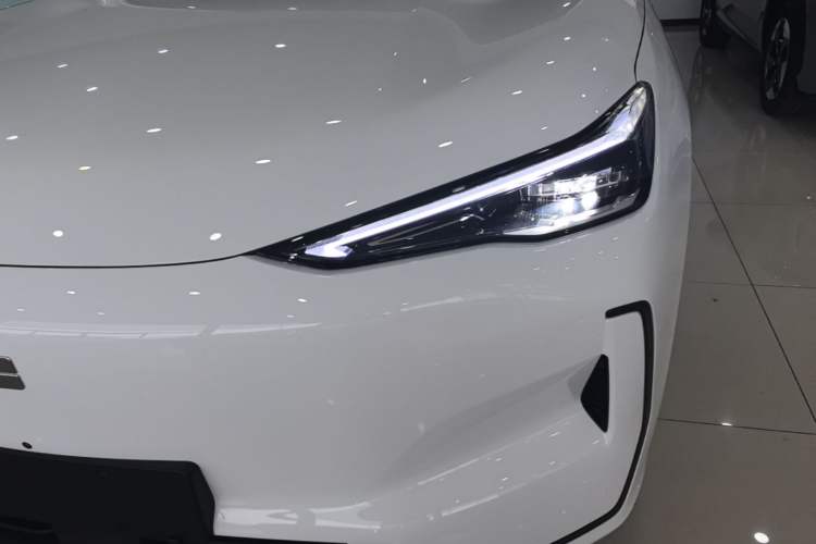 Used Geely Galaxy E5 2026 Model 530km Exploration Edition Left Front Headlight
