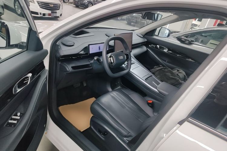Used Geely Galaxy E5 2026 Model 610km Exploration+ Edition Left Front Seat