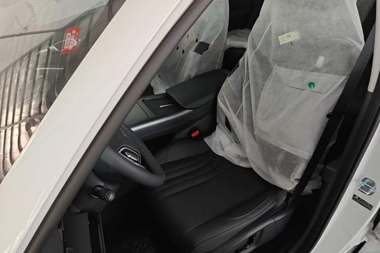 Used Geely Galaxy E5 2026 Model 530km Exploration Edition Left Front Seat