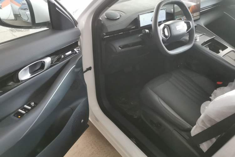 Used Geely Galaxy E5 2026 Model 530km Launch Edition Left Front Seat