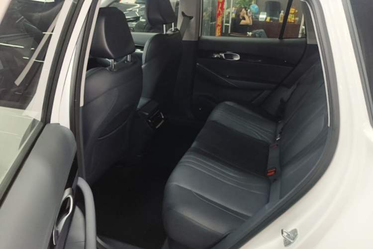 Used Geely Galaxy E5 2026 Model 530km Exploration Edition Left Rear Seat